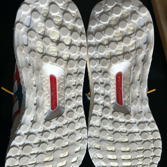 ADIDAS ULTRABOOST S&L DNA WOMEN'S RUNNING SHOES SIZE 8.5 IN MULTICOLOR - Picture 6 of 7